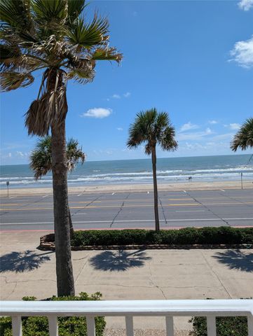 8402 Seawall Boulevard 4, Galveston, TX 77554