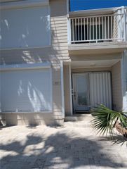 8402 Seawall Boulevard 4, Galveston, TX 77554