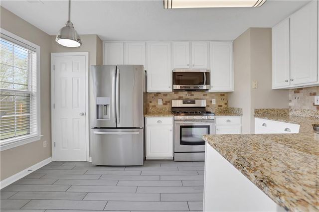 3062 Vineyard Way SE, Smyrna, GA 30082