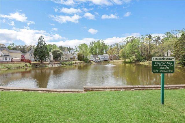 3062 Vineyard Way SE, Smyrna, GA 30082