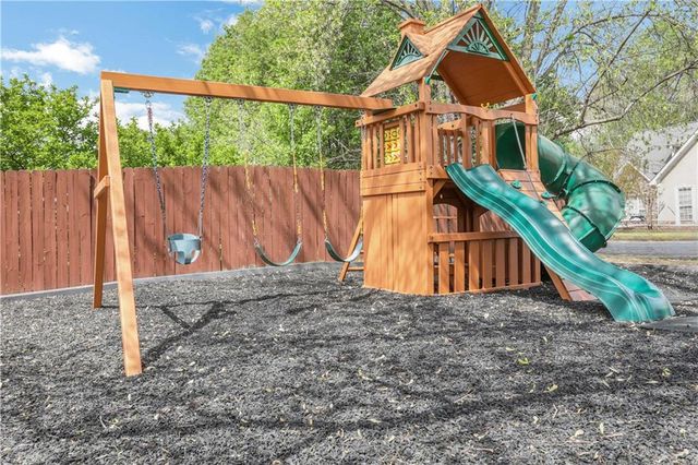 3062 Vineyard Way SE, Smyrna, GA 30082