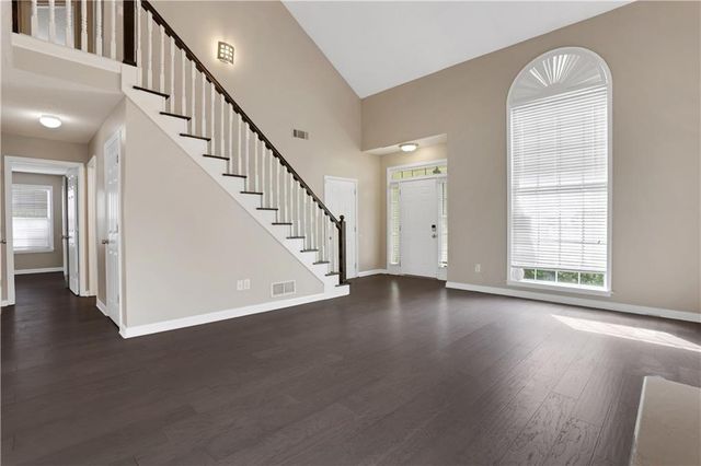 3062 Vineyard Way SE, Smyrna, GA 30082