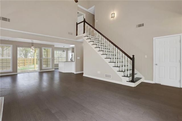 3062 Vineyard Way SE, Smyrna, GA 30082