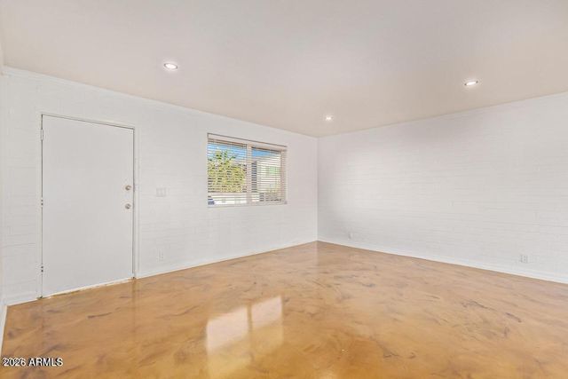 6841 E 2ND Street 4, Scottsdale, AZ 85251