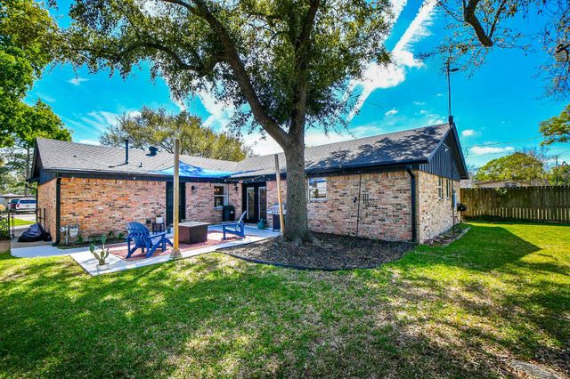 1707 Southwick Street, Houston, TX 77080