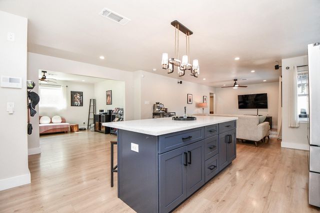 1707 Southwick Street, Houston, TX 77080