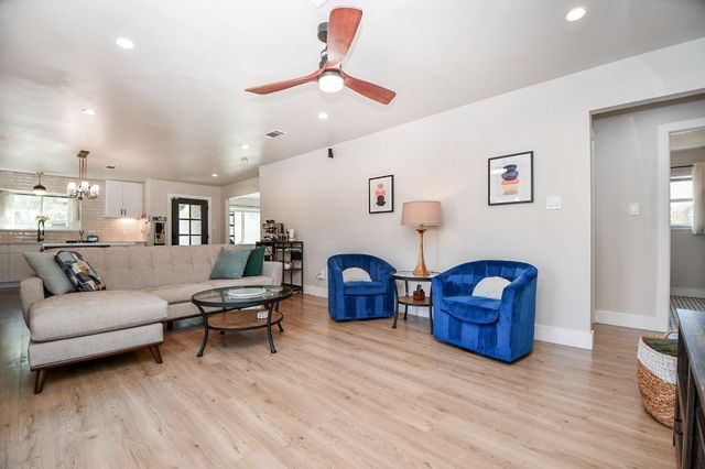 1707 Southwick Street, Houston, TX 77080