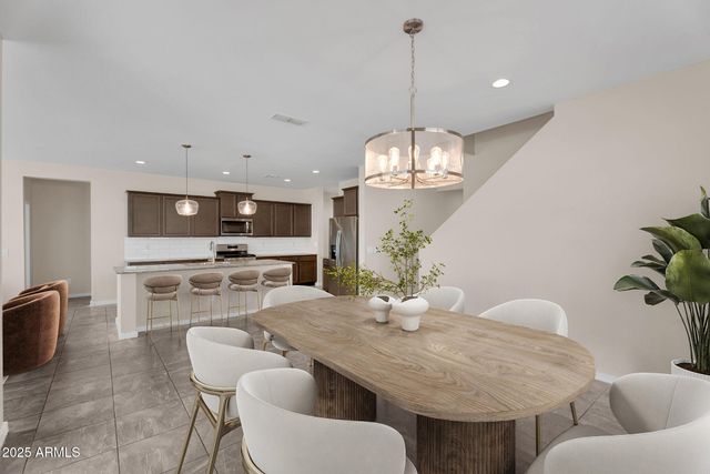 345 W SATINKA Drive, San Tan Valley, AZ 85140