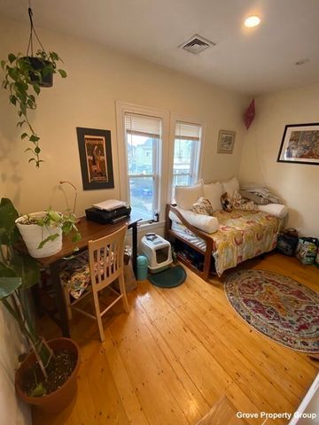 6 Westerly Rd 2, Boston, MA 02130