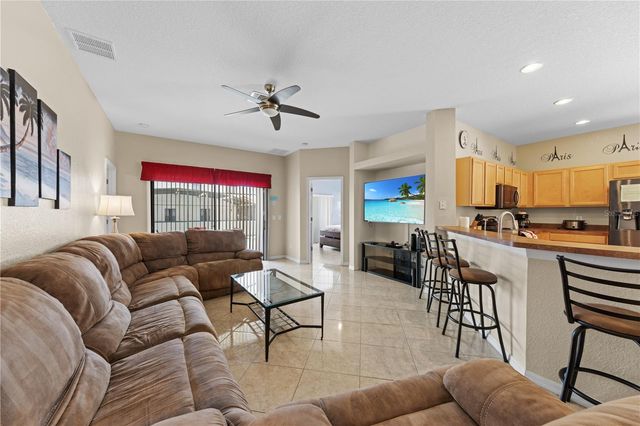 345 SUMMER PLACE LOOP, Clermont, FL 34714