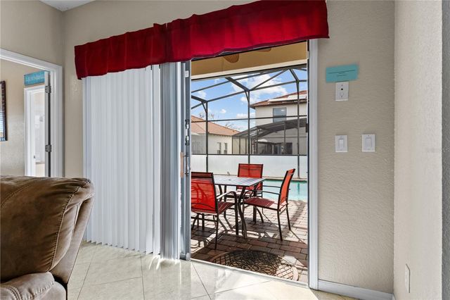 345 SUMMER PLACE LOOP, Clermont, FL 34714