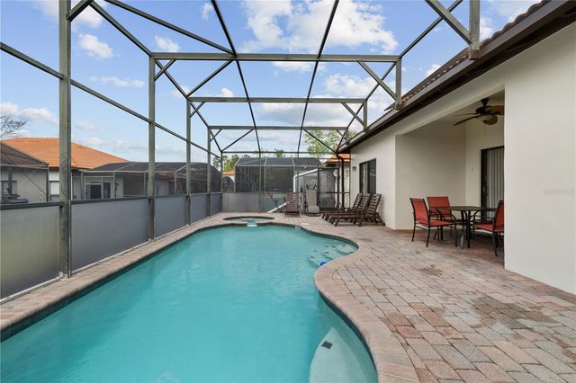 345 SUMMER PLACE LOOP, Clermont, FL 34714