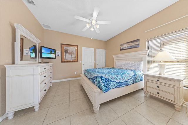 345 SUMMER PLACE LOOP, Clermont, FL 34714