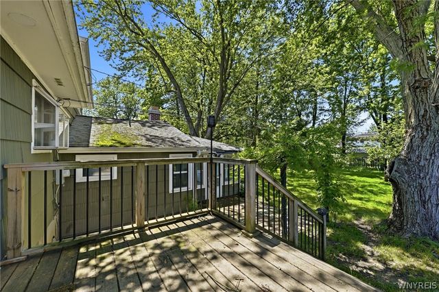 10 Cottonwood Drive, Amherst, NY 14221