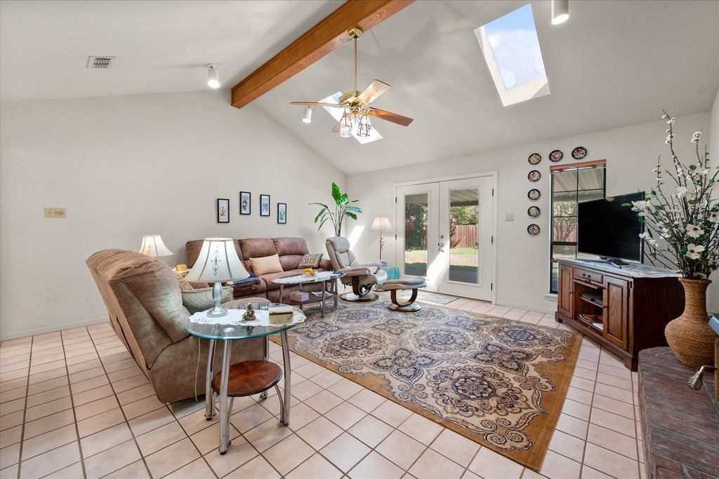 5203 Thunderbird Trail, De Cordova, TX 76049 — photo 4