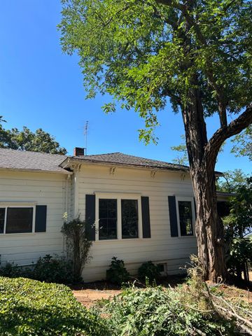 2400 Nelligan Rd, Glen Ellen, CA 95442