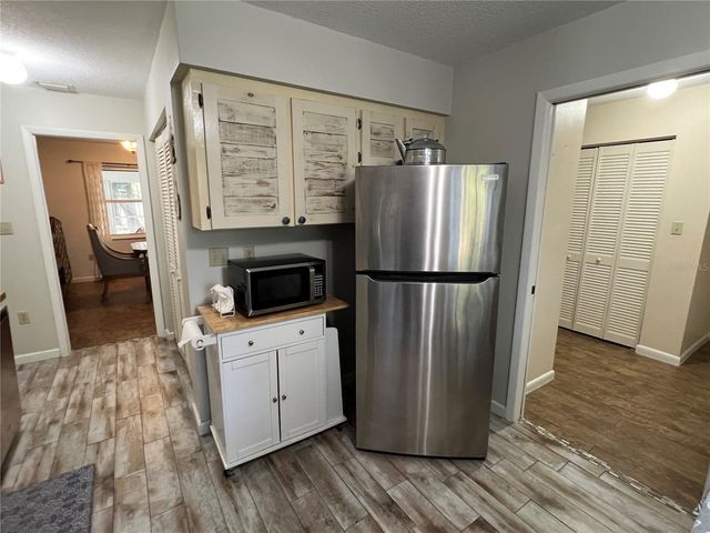 36338 W SPRING LAKE BOULEVARD, Fruitland Park, FL 34731