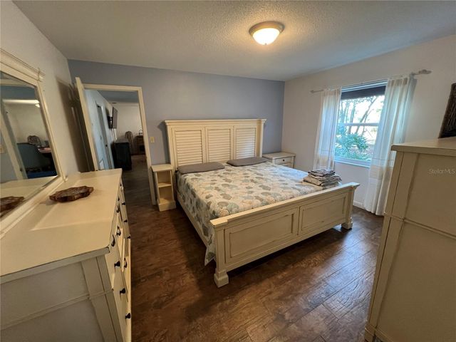 36338 W SPRING LAKE BOULEVARD, Fruitland Park, FL 34731