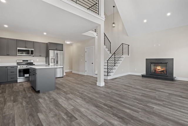 39 Melina's Way, Thornton, NH 03285