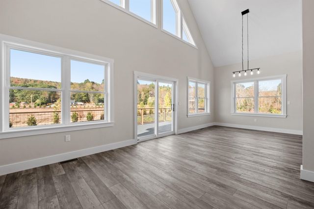 39 Melina's Way, Thornton, NH 03285