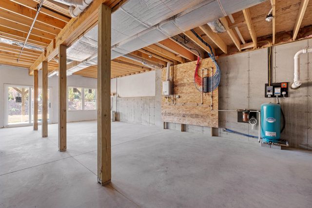 39 Melina's Way, Thornton, NH 03285