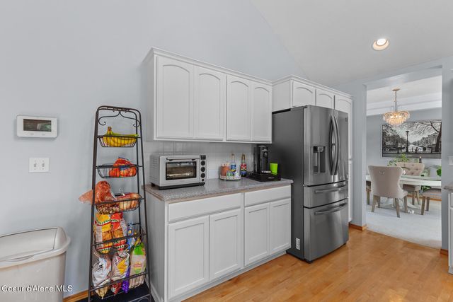 17709 N Kimberly Rd, Colbert, WA 99005