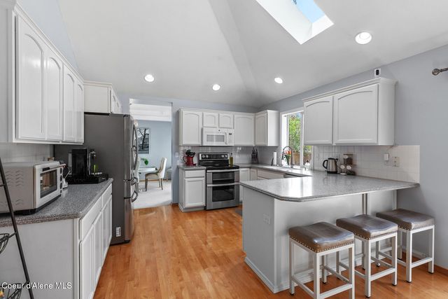 17709 N Kimberly Rd, Colbert, WA 99005