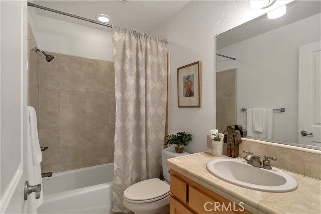 10 Hidden Brooke, Chico, CA 95928