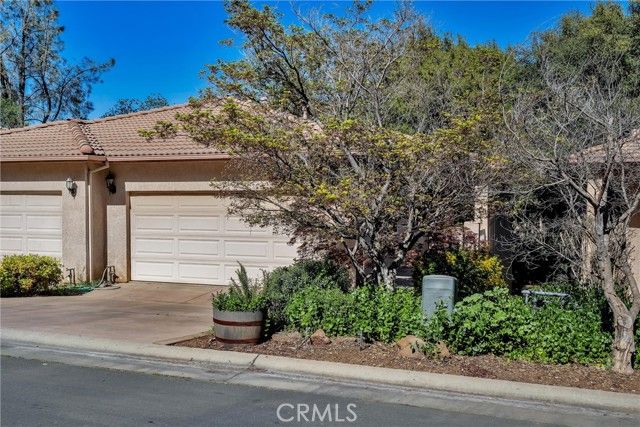 10 Hidden Brooke, Chico, CA 95928