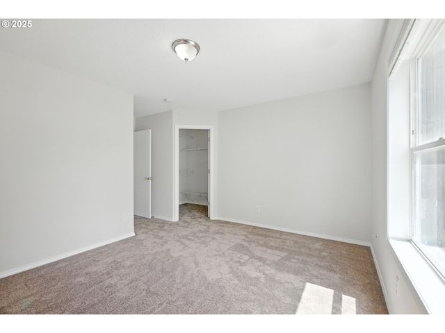 5609 Se 117TH Ave, Portland, OR 97266