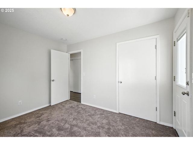 5609 Se 117TH Ave, Portland, OR 97266