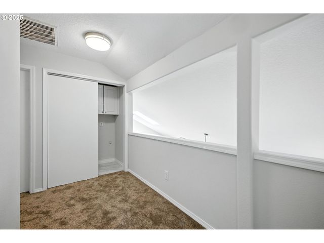 5609 Se 117TH Ave, Portland, OR 97266