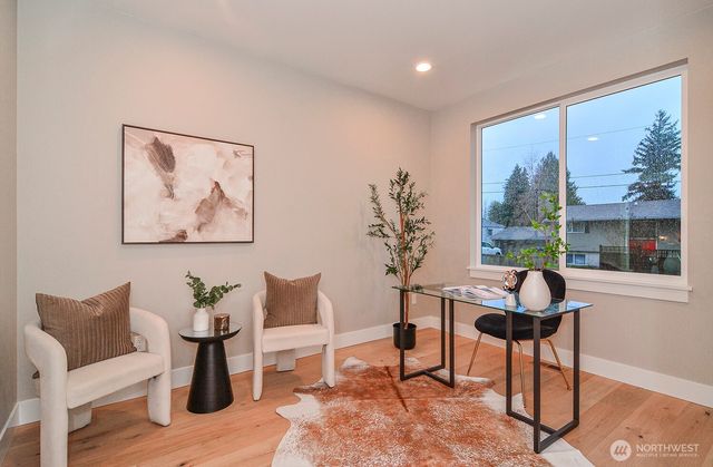 10202 44th Avenue SW, Seattle, WA 98146