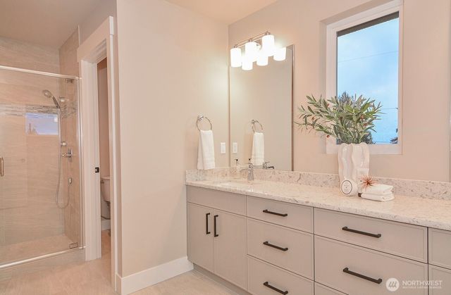 10202 44th Avenue SW, Seattle, WA 98146