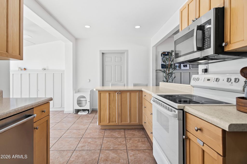 4013 E INDIANOLA Avenue, Phoenix, AZ 85018 — photo 5
