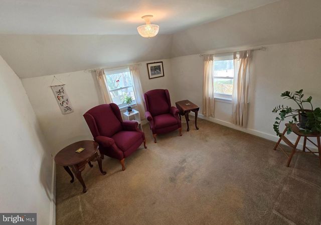 2538 WOODLAND RD, Abington, PA 19001