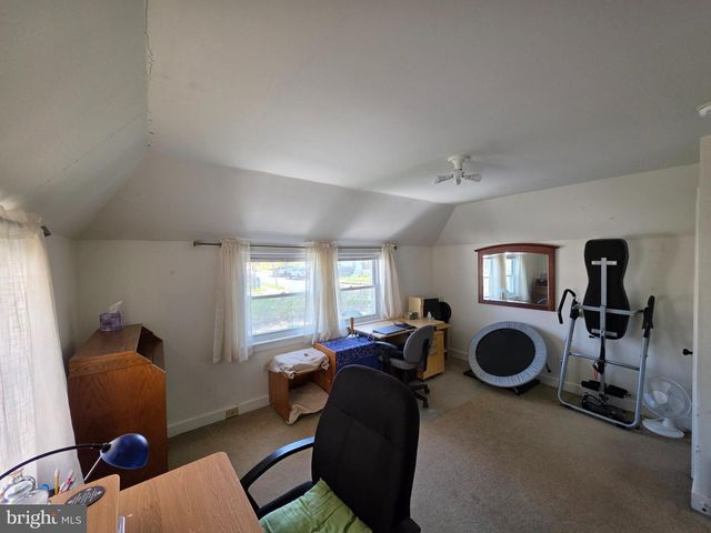 2538 WOODLAND RD, Abington, PA 19001