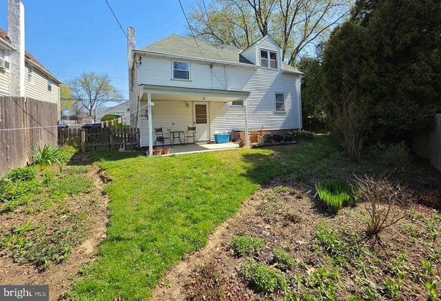 2538 WOODLAND RD, Abington, PA 19001