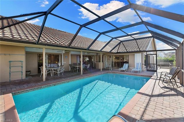 212 Windbrook CT, Marco Island, FL 34145