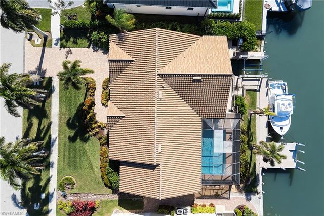 212 Windbrook CT, Marco Island, FL 34145