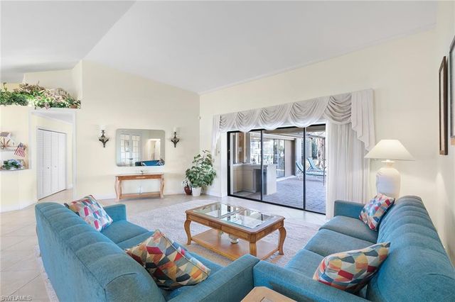 212 Windbrook CT, Marco Island, FL 34145