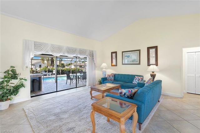 212 Windbrook CT, Marco Island, FL 34145