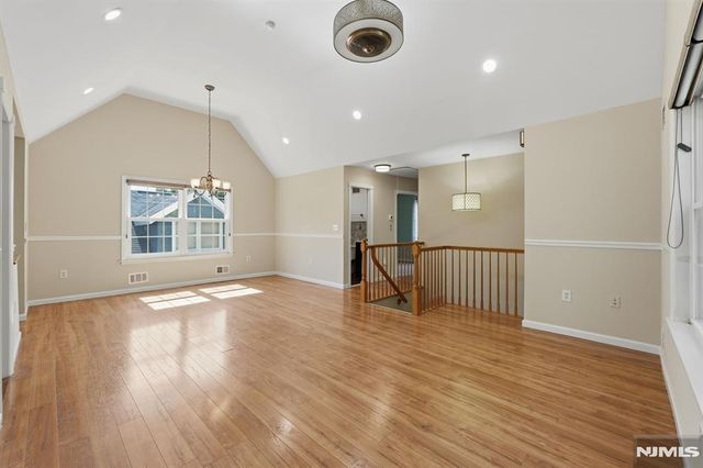 81 Hudson Avenue, Ridgefield Park, NJ 07660