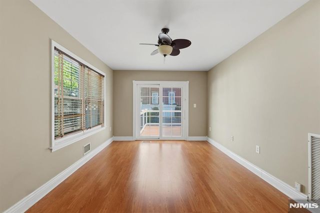 81 Hudson Avenue, Ridgefield Park, NJ 07660
