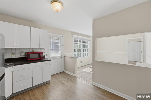 81 Hudson Avenue, Ridgefield Park, NJ 07660