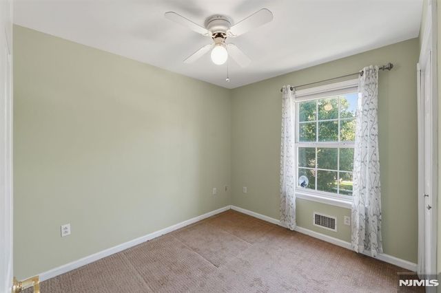 81 Hudson Avenue, Ridgefield Park, NJ 07660