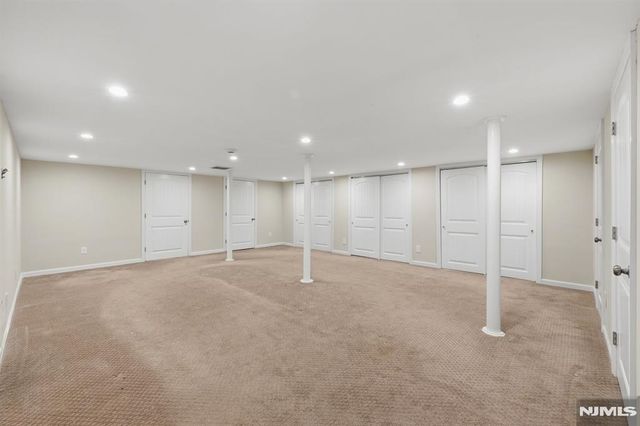 81 Hudson Avenue, Ridgefield Park, NJ 07660