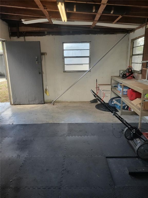 Image 18 of property listing at 1707 LOCKWOOD AVENUE, Orlando, FL 32812