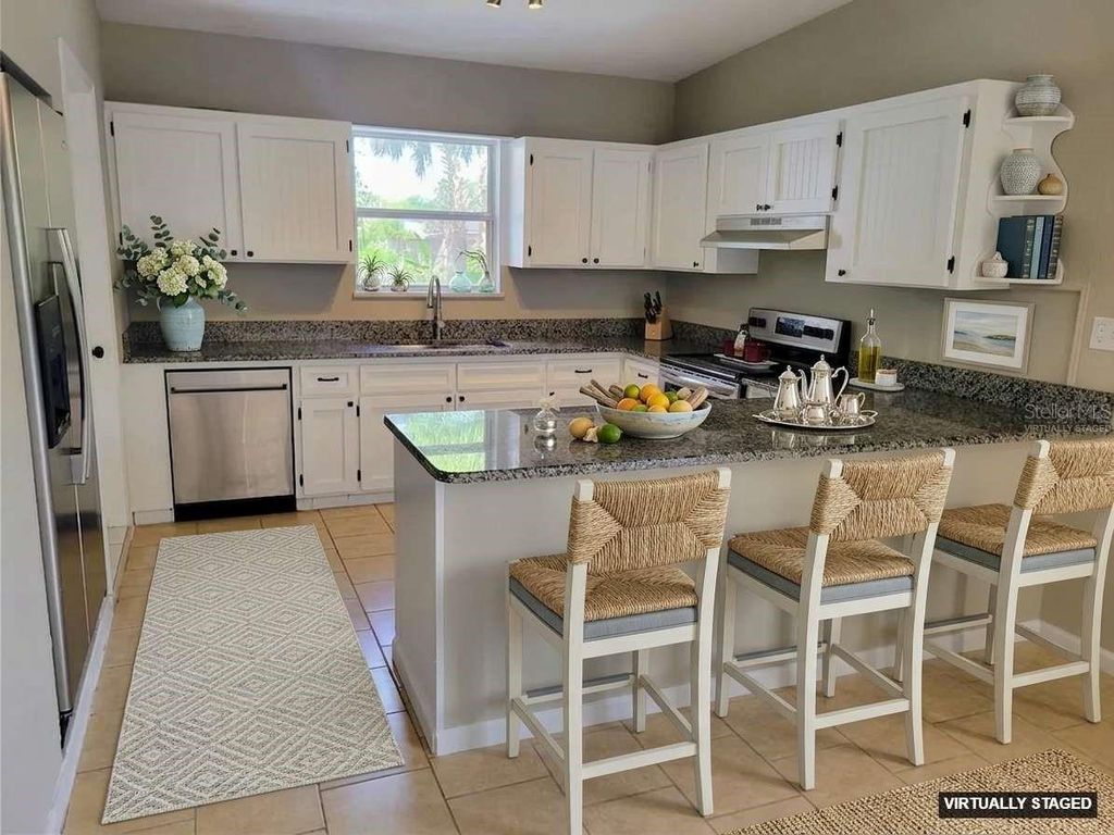 Image 3 of property listing at 1707 LOCKWOOD AVENUE, Orlando, FL 32812