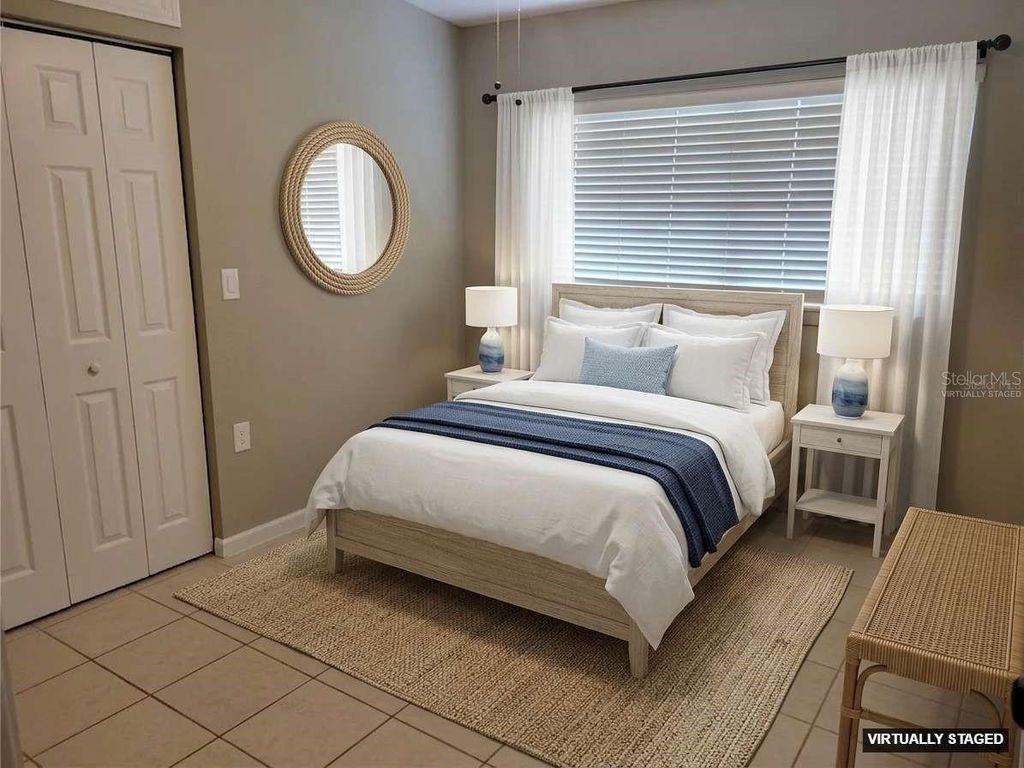 Image 7 of property listing at 1707 LOCKWOOD AVENUE, Orlando, FL 32812